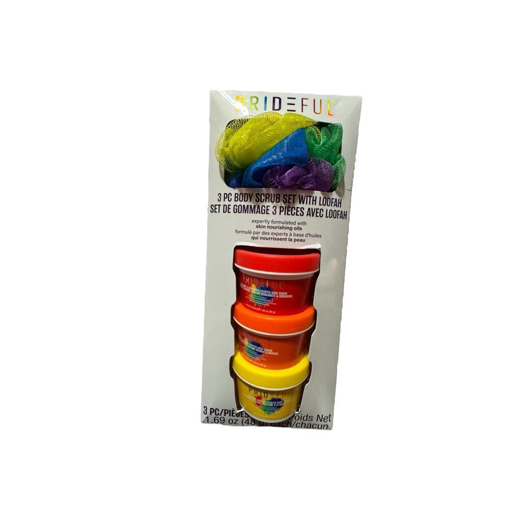 NWT Body Scrub & Loofa Set
